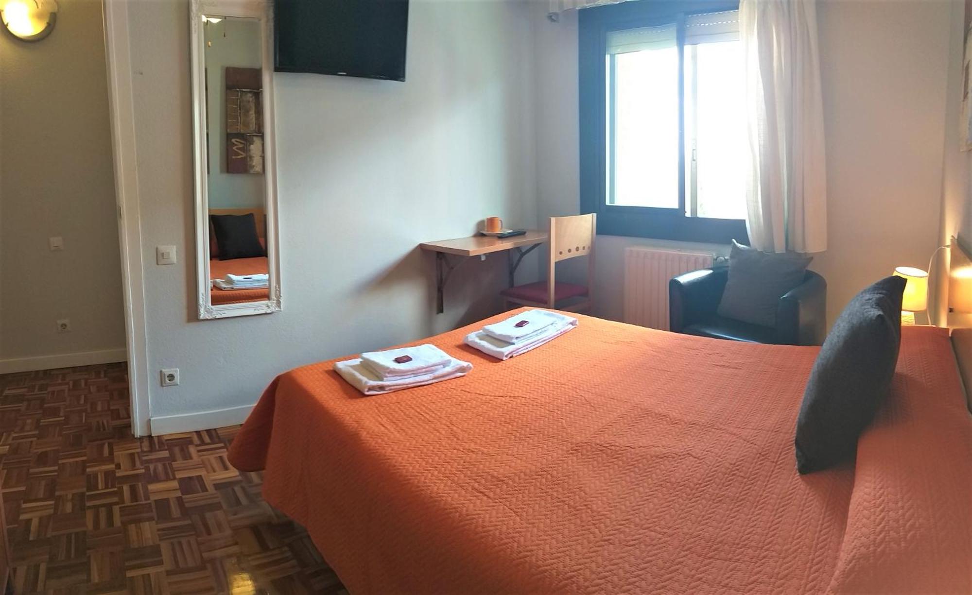 Pension Pamplonabeds Ngoại thất bức ảnh